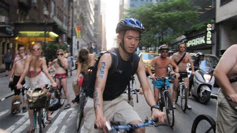 Guide to the World Naked Bike Ride in NYC